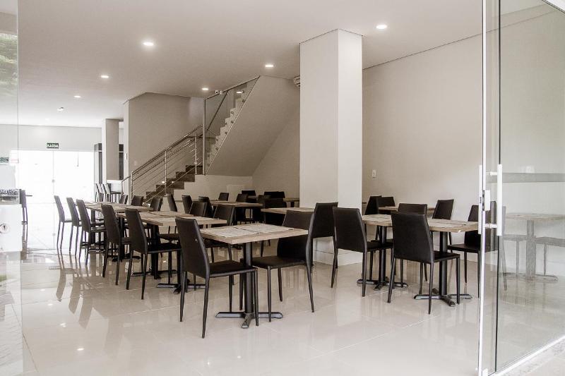 Bristol Easy Uba Hotel 外观 照片