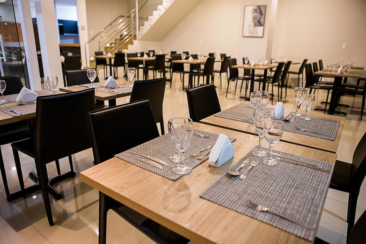 Bristol Easy Uba Hotel 外观 照片